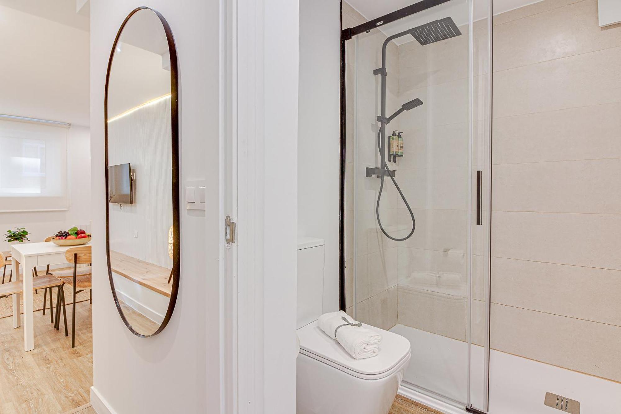 Diseno A Coruna Con Garaje Gratis By Theblueapartments Com 外观 照片