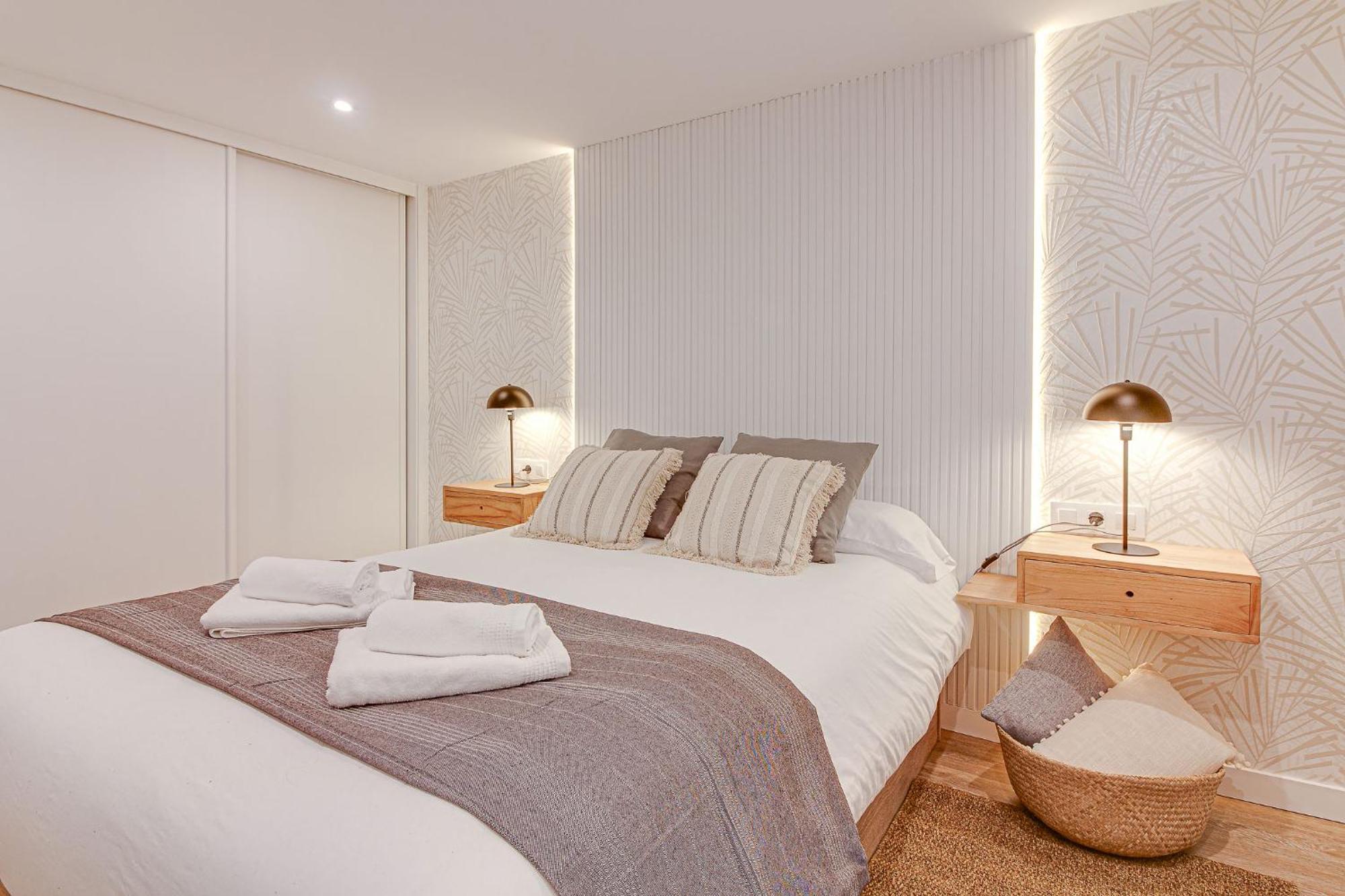 Diseno A Coruna Con Garaje Gratis By Theblueapartments Com 外观 照片
